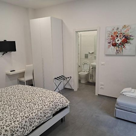 Massaro Apartments Via Firenze Pescara Abruzzo ภายนอก รูปภาพ